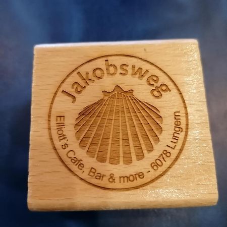 Apartament Elliotts Bed & Bar Lungern Zewnętrze zdjęcie