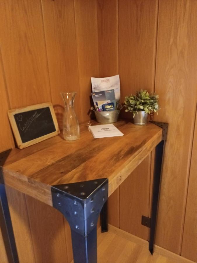 Apartament Elliotts Bed & Bar Lungern Zewnętrze zdjęcie